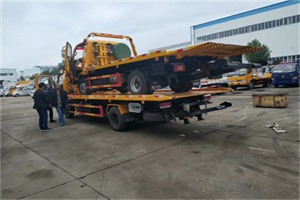 西畴同城汽车补胎